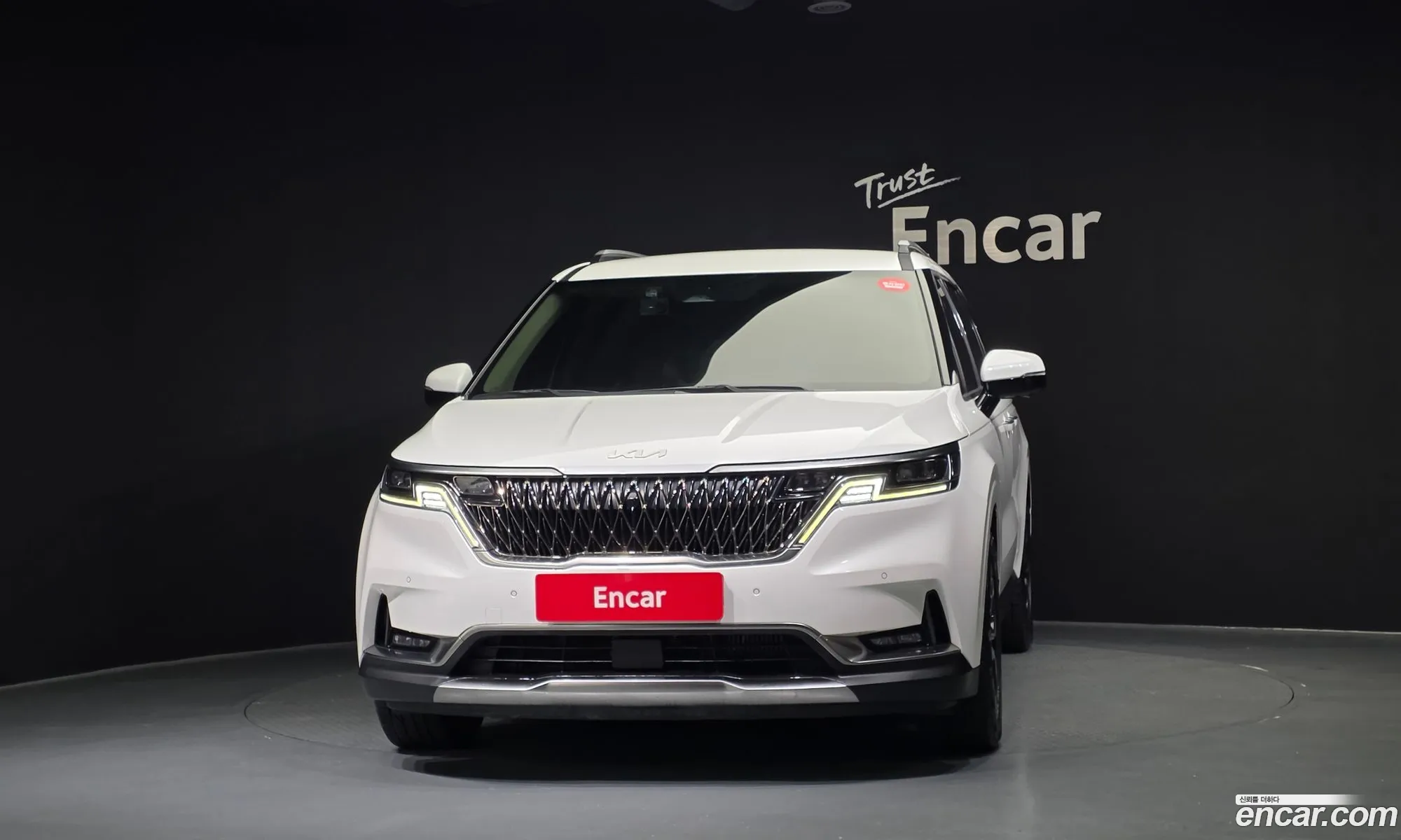 Kia Carnival 2022 — 4