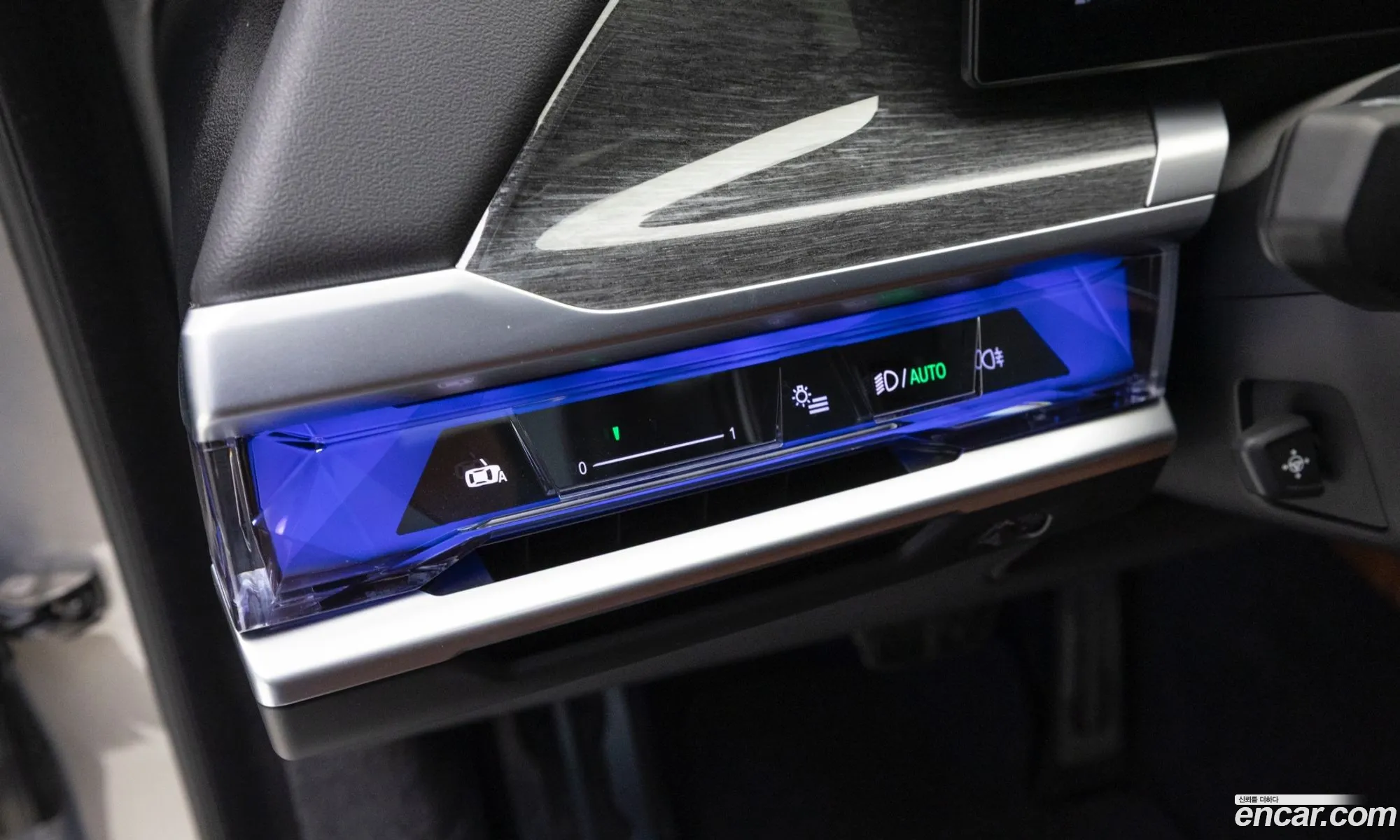 BMW 7 Series 2024 — 7