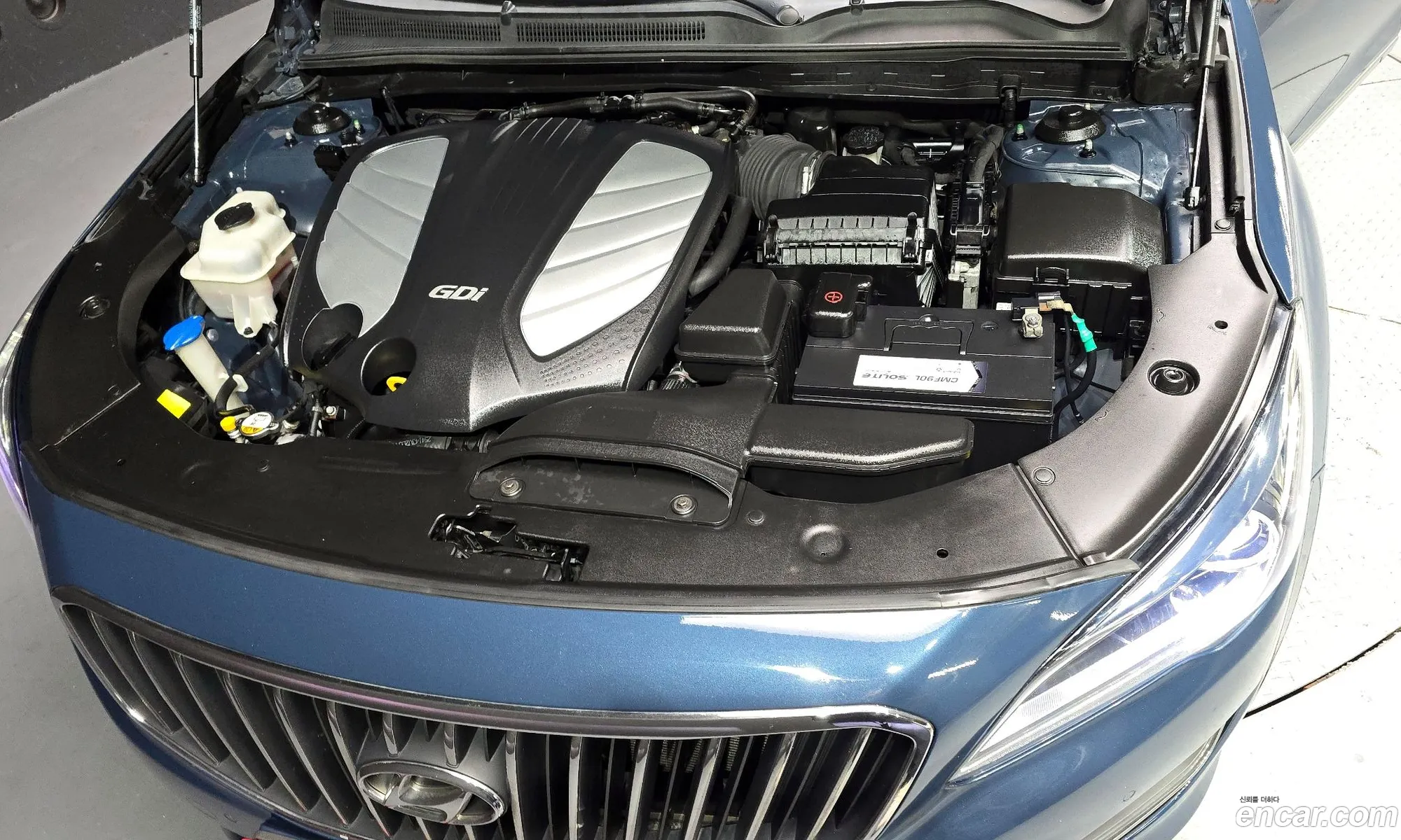 Hyundai Aslan 2015 — 10