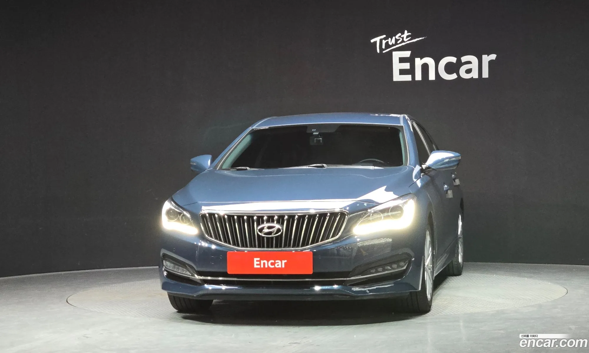Hyundai Aslan 2015 — 17