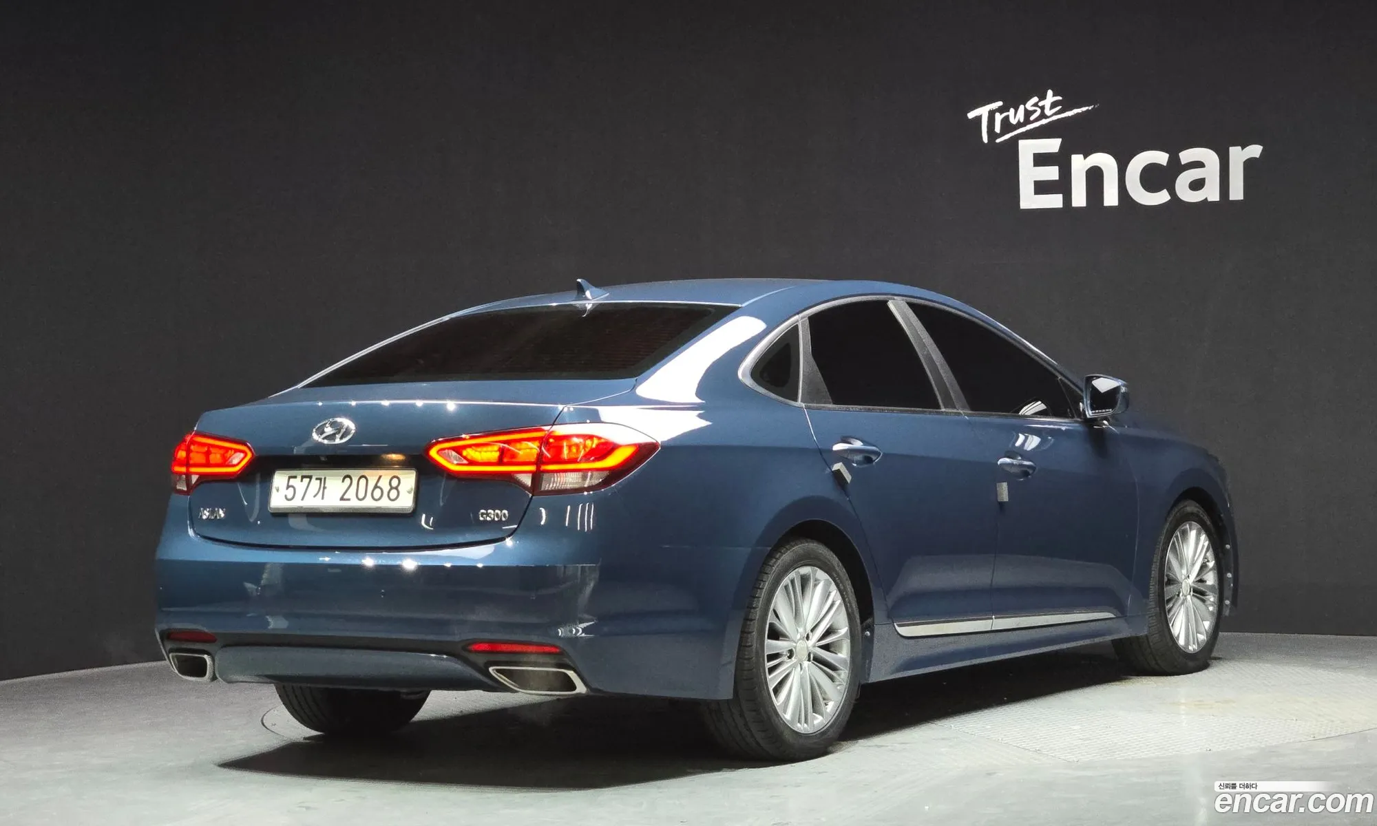 Hyundai Aslan 2015 — 11