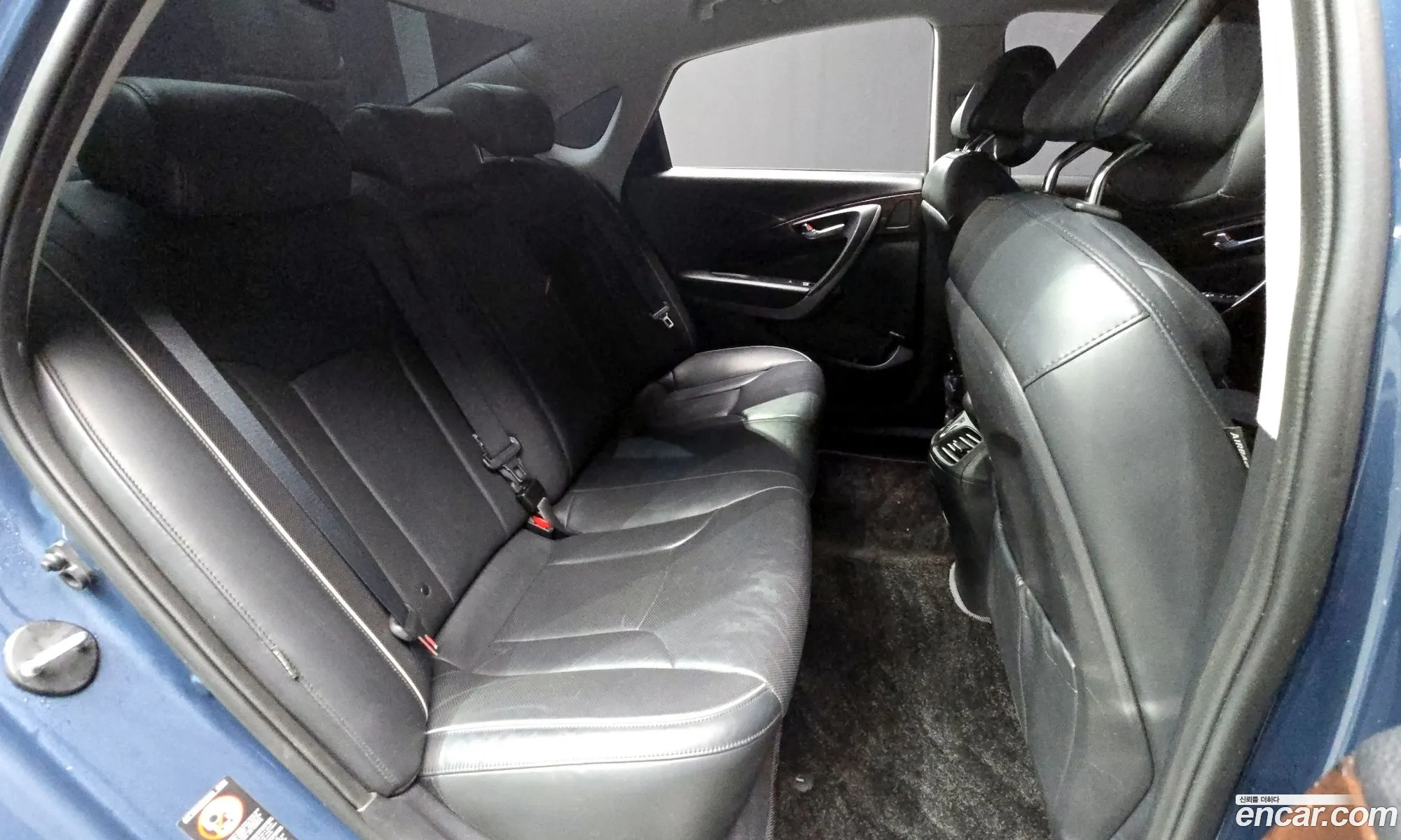 Hyundai Aslan 2015 — 12