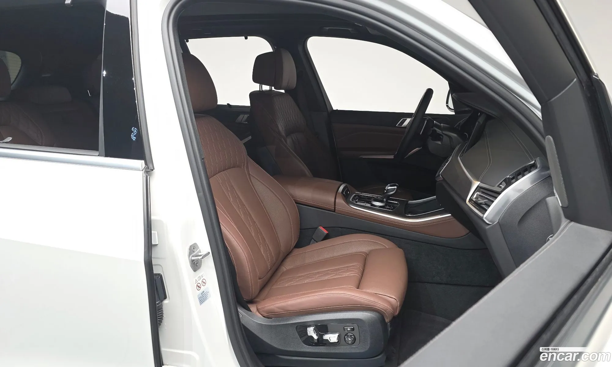 BMW X5 2023 WBAJU8104P9R30914 — 14
