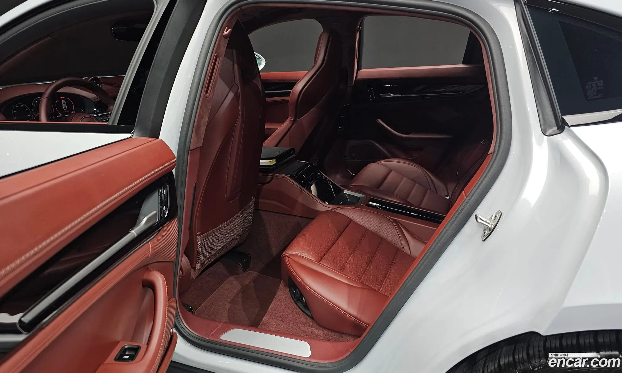 Porsche Panamera 2025 WP0AG2YA6SL070287 — 8