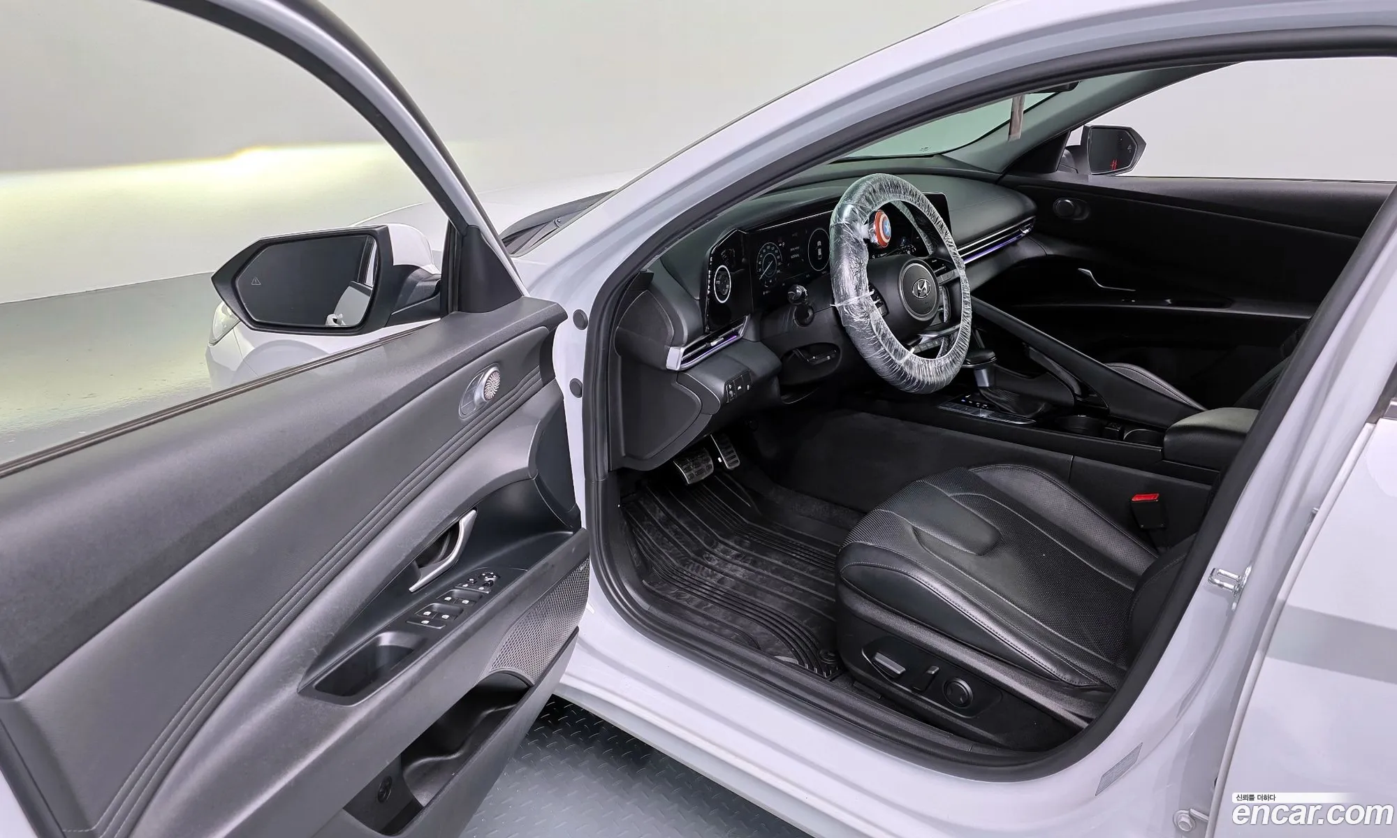 Hyundai Elantra 2020 — 10