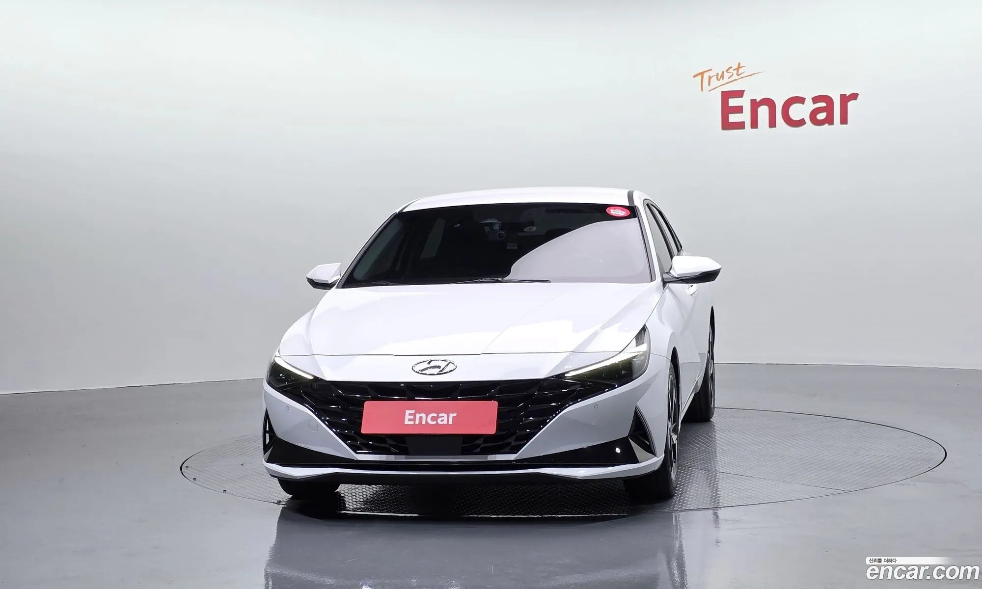 Hyundai Elantra 2020 — 8