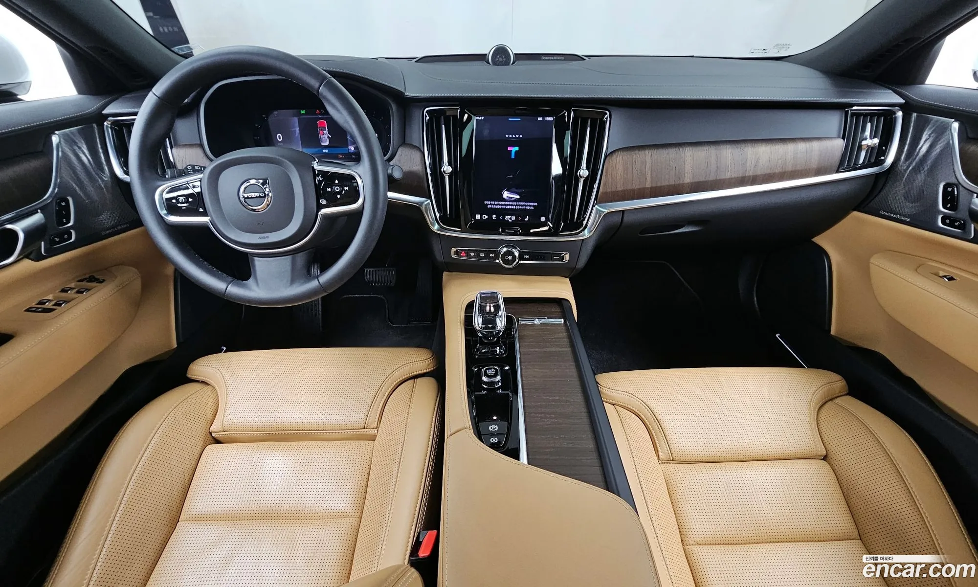 Volvo S90 2023 LVYPTL128PP334715 — 19