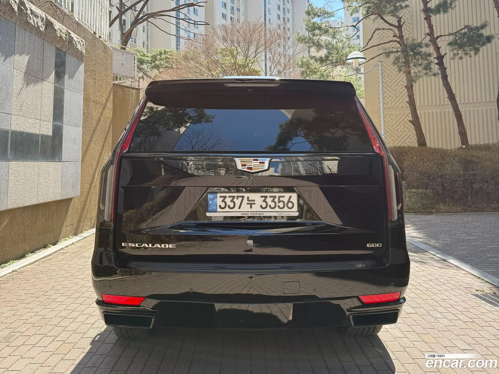 Cadillac Escalade 2022 — 2