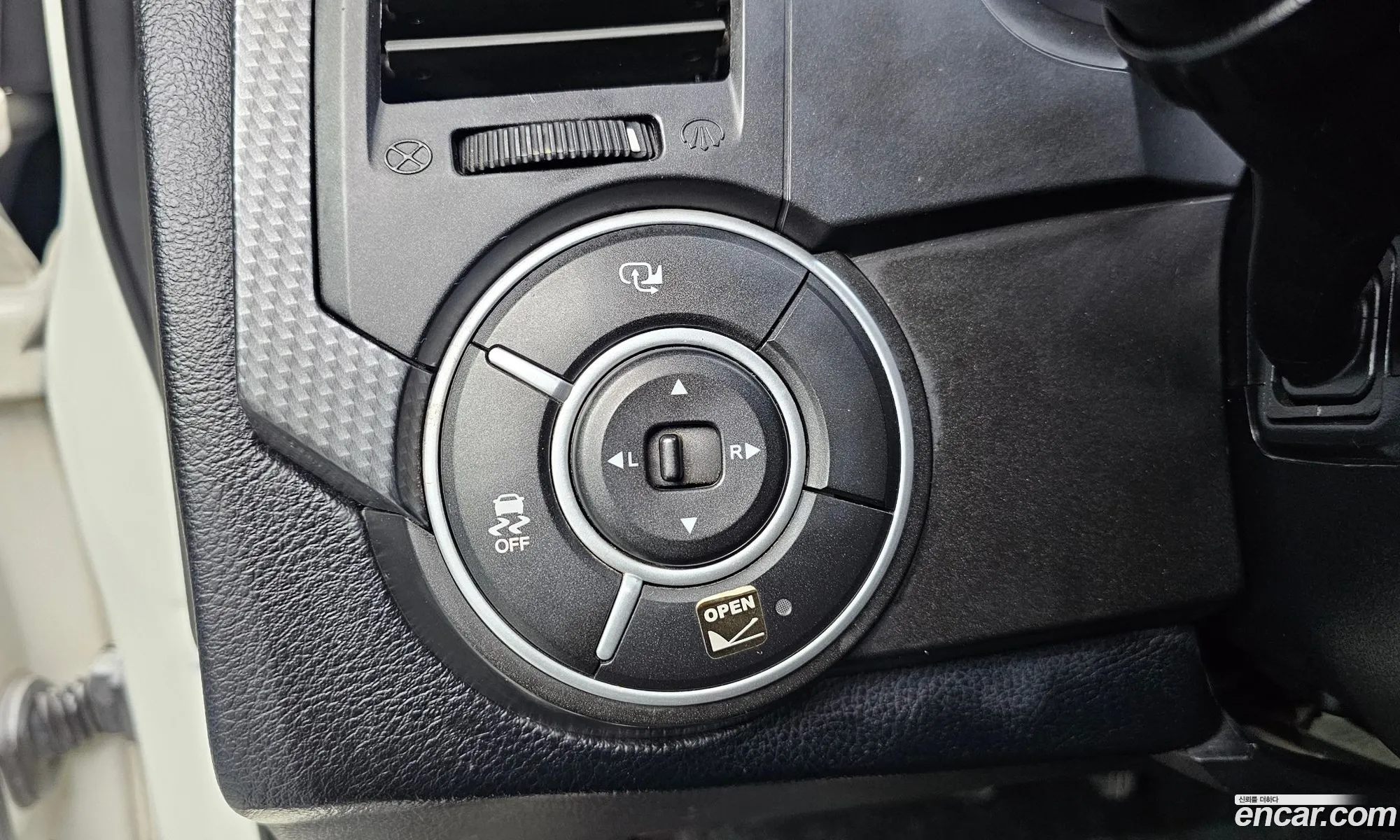 KG Mobility (SsangYong) Korando Sports 2015 — 3