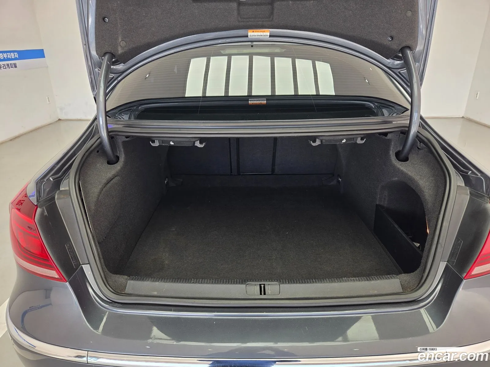 Volkswagen CC 2013 — 13