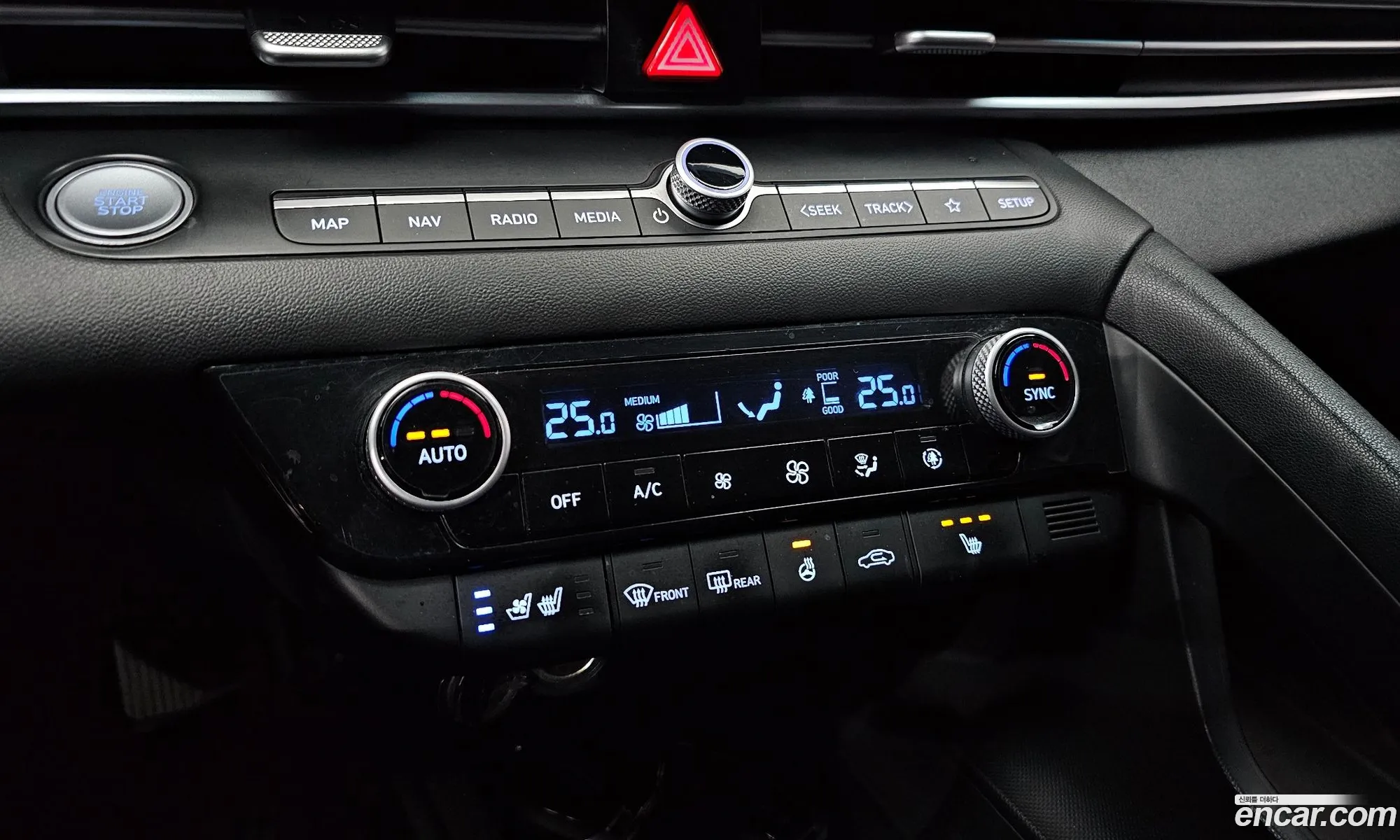 Hyundai Elantra 2021 — 13