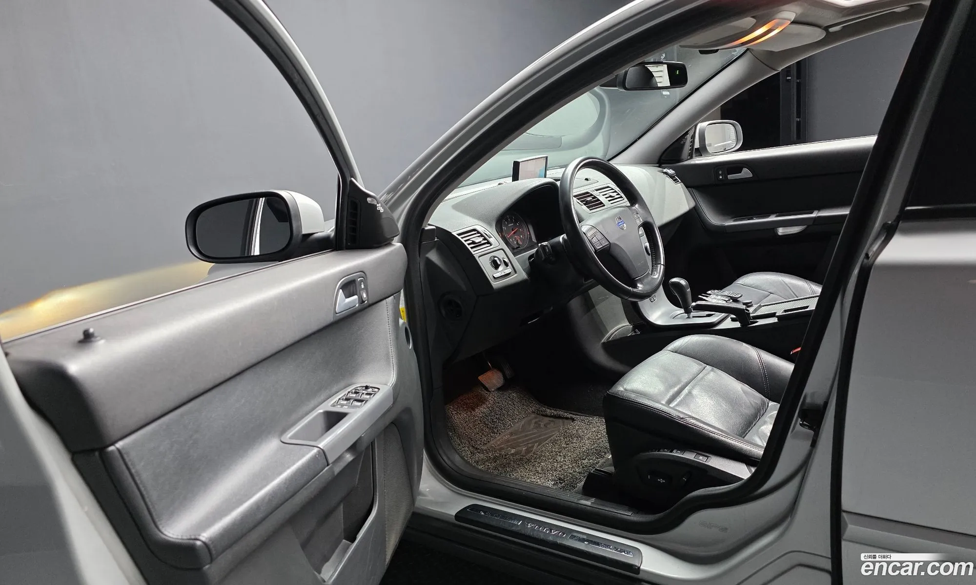 Volvo S40 2009 YV1MS382992452771 — 18