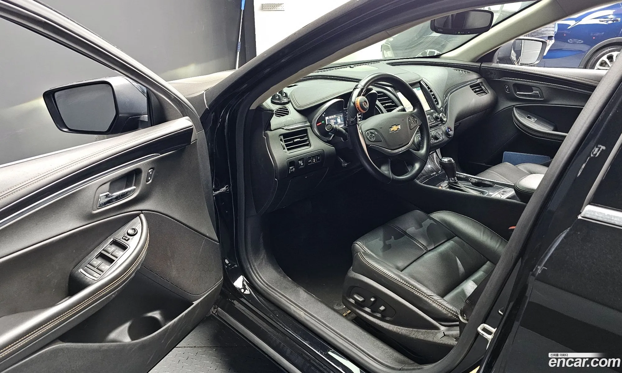 Chevrolet (GM Daewoo) Impala 2016 — 19