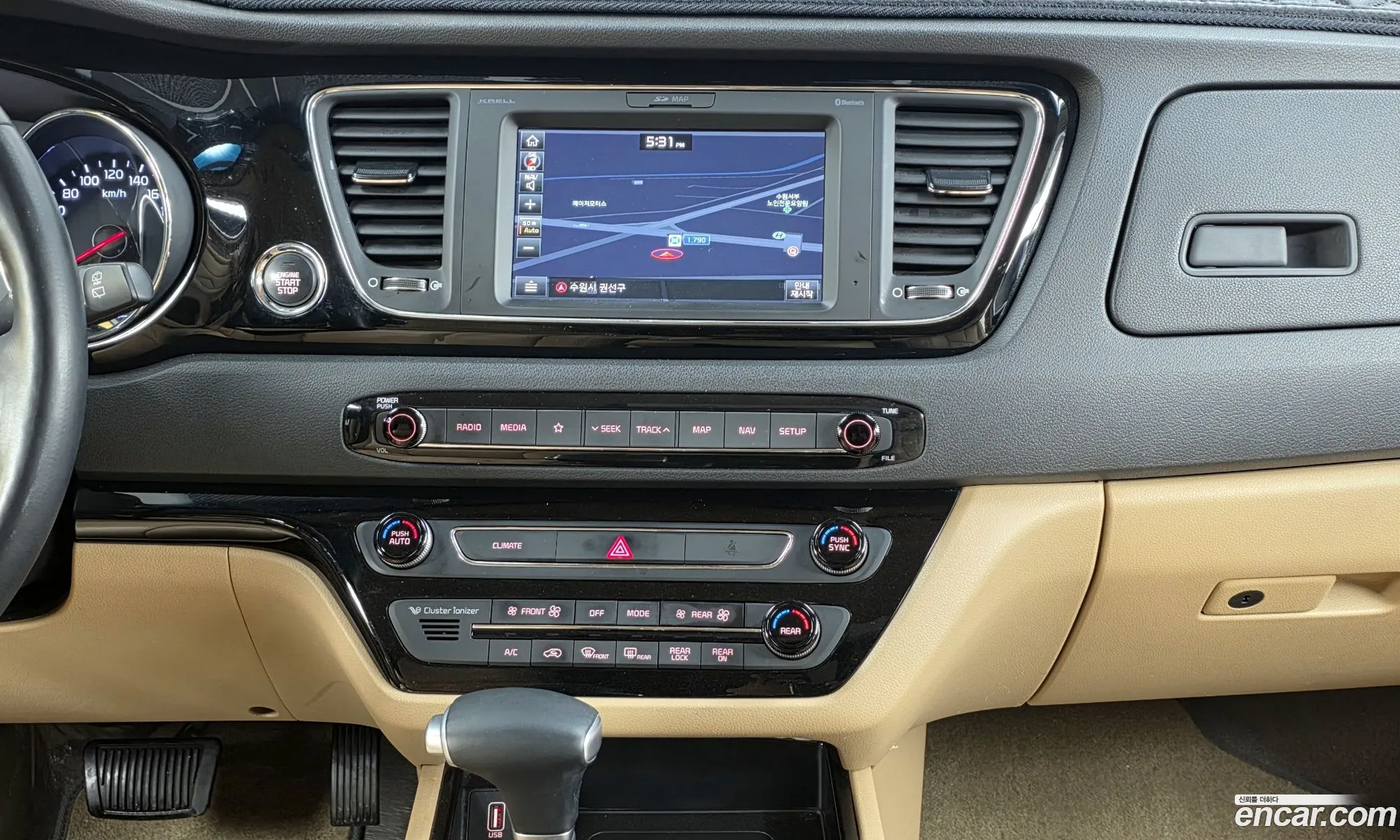 Kia Carnival 2019 — 13