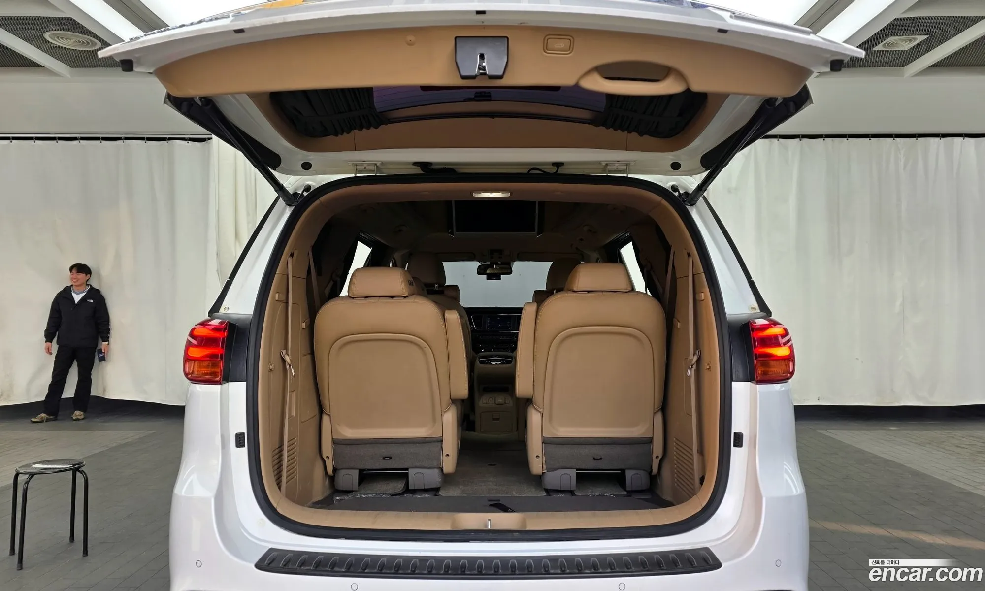 Kia Carnival 2019 — 5