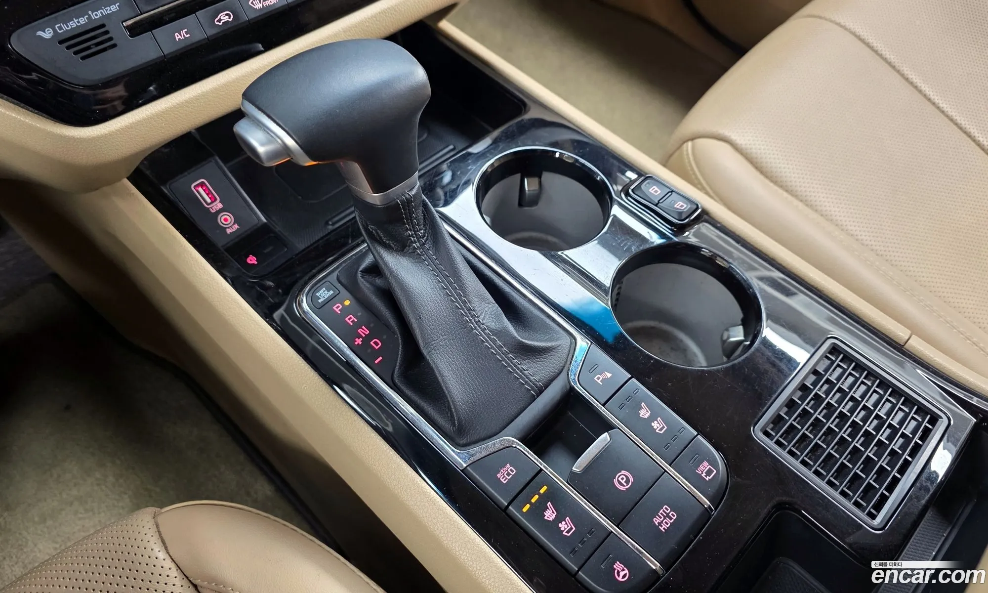 Kia Carnival 2019 — 19
