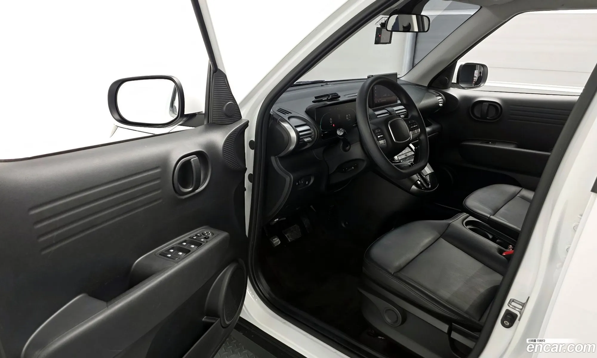 Hyundai Casper 2021 — 16