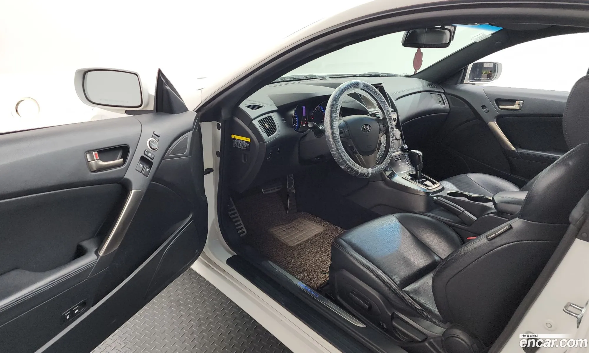 Hyundai Genesis Coupe 2012 — 8