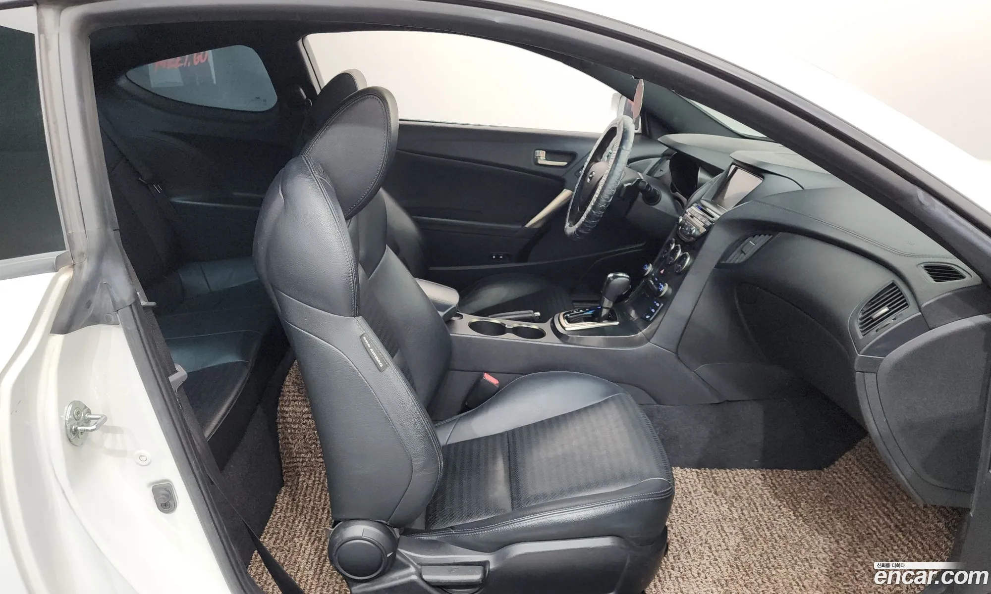 Hyundai Genesis Coupe 2012 — 15