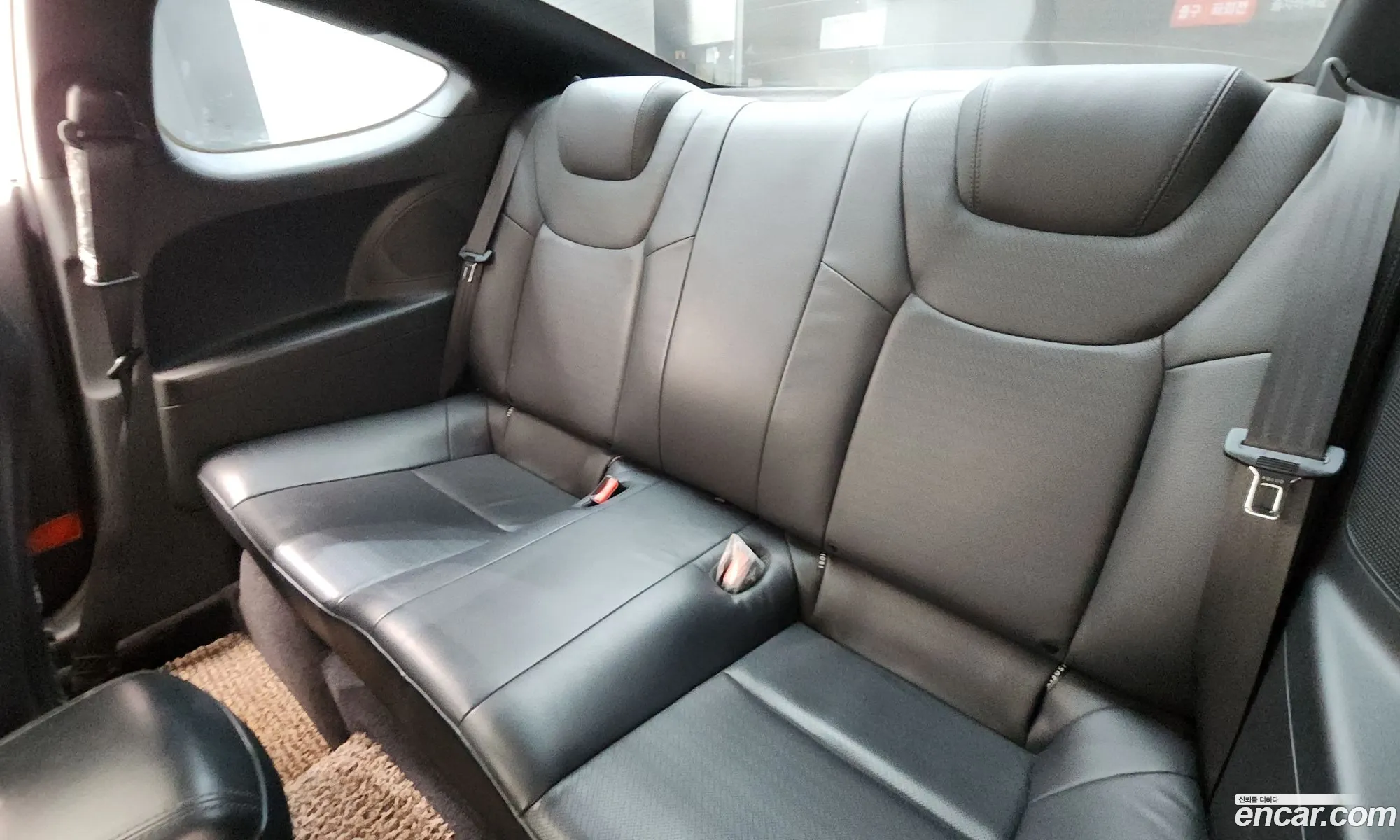 Hyundai Genesis Coupe 2012 — 5