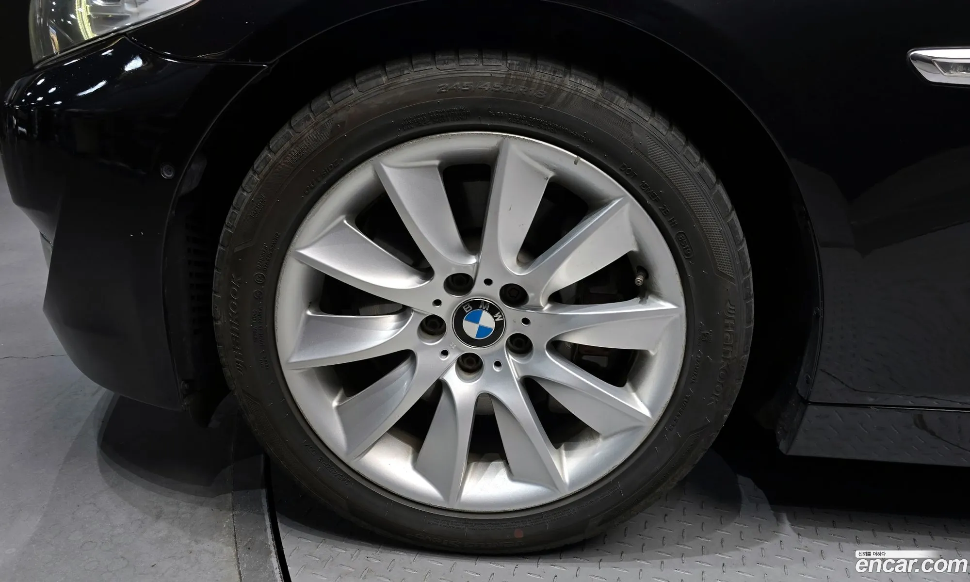 BMW 5 Series 2011 WBAFR710XBC727202 — 19