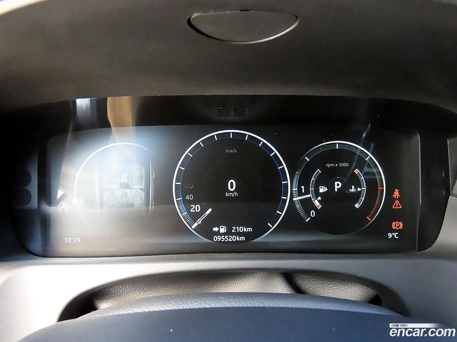 Jaguar XF 2018 — 13