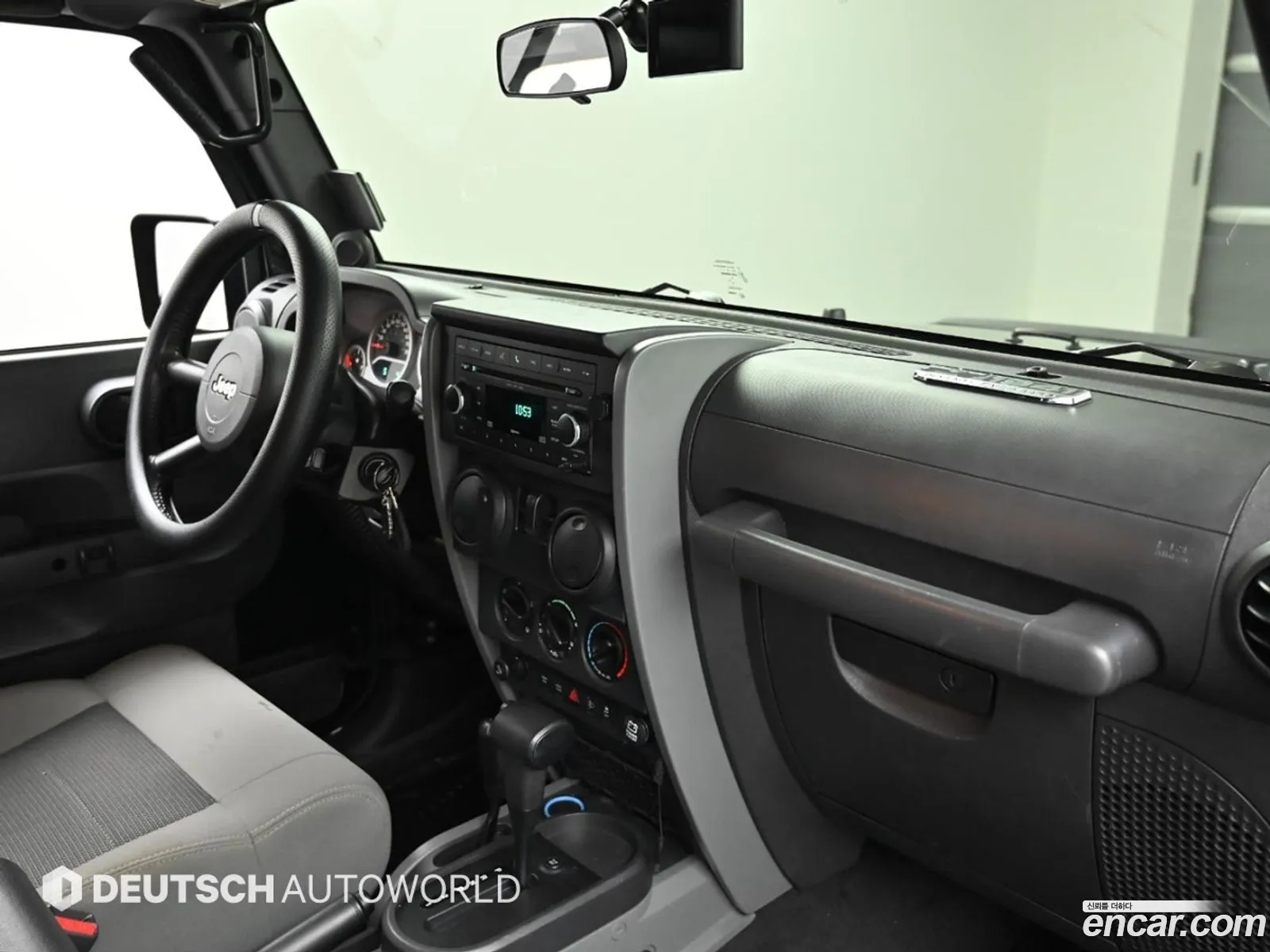 Jeep Wrangler 2010 — 17