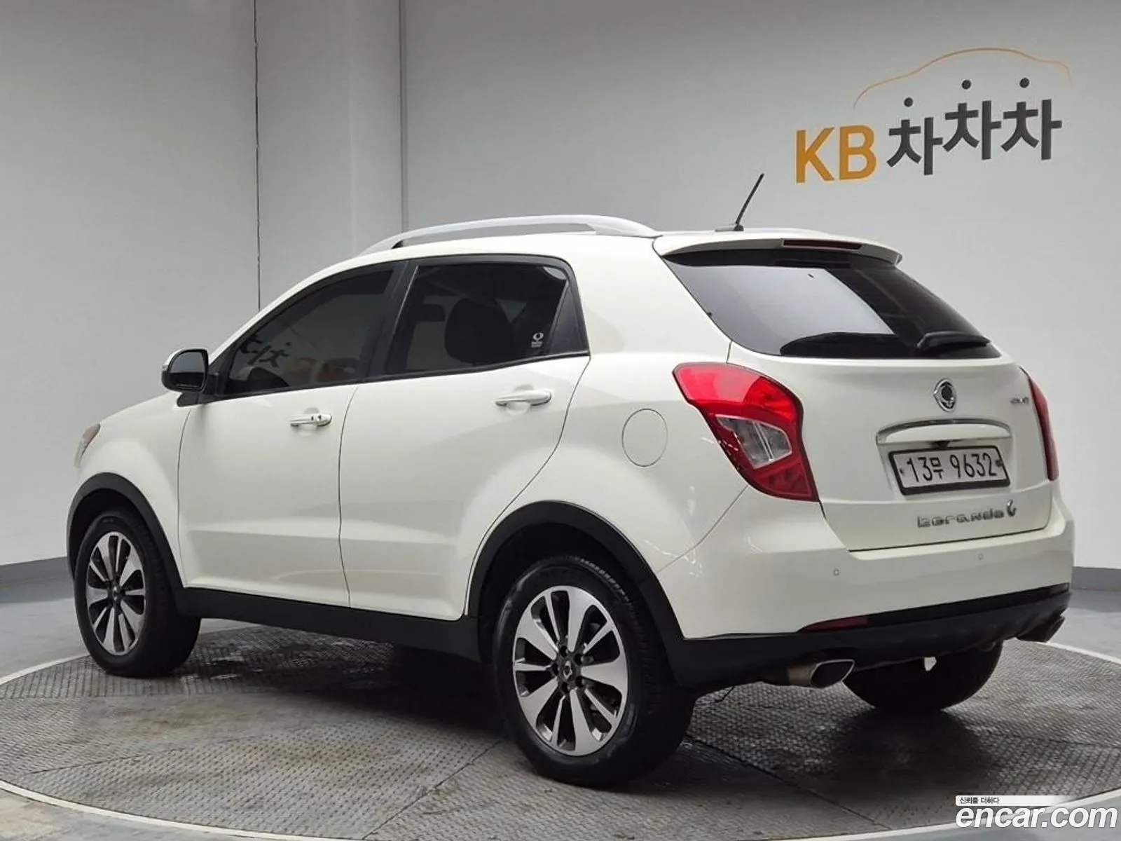KG Mobility (SsangYong) Korando C 2014 — 12