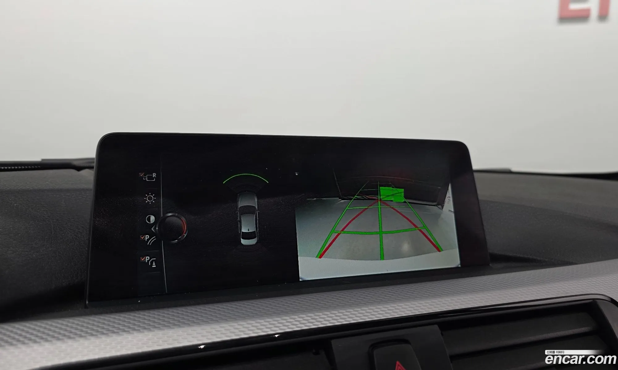 BMW 3 Series 2017 — 14