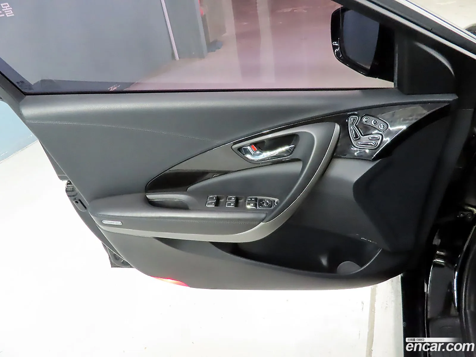 Hyundai Grandeur HG 2015 — 8