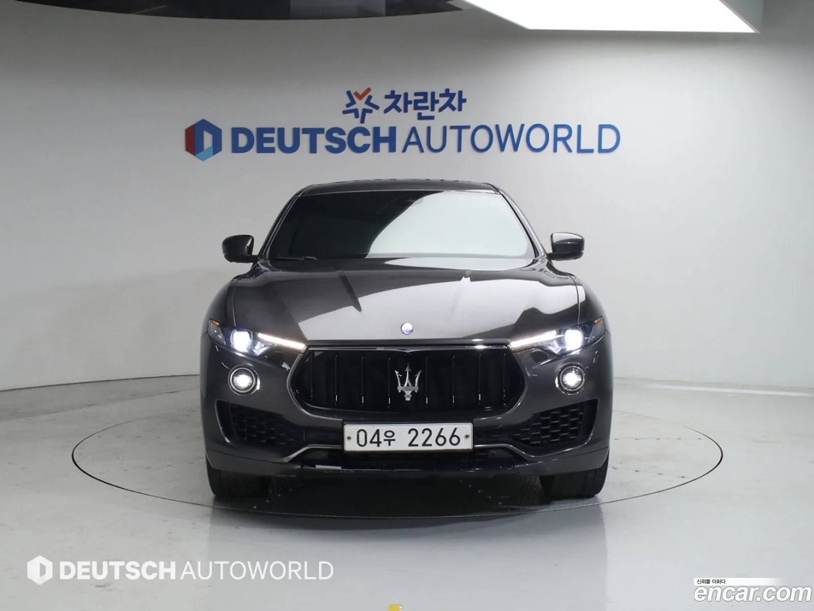 Maserati Levante 2017 — 18