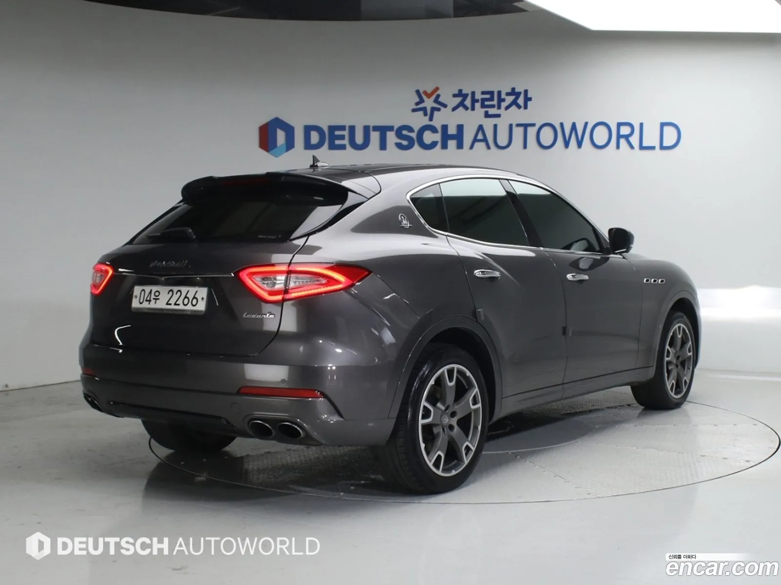 Maserati Levante 2017 — 17