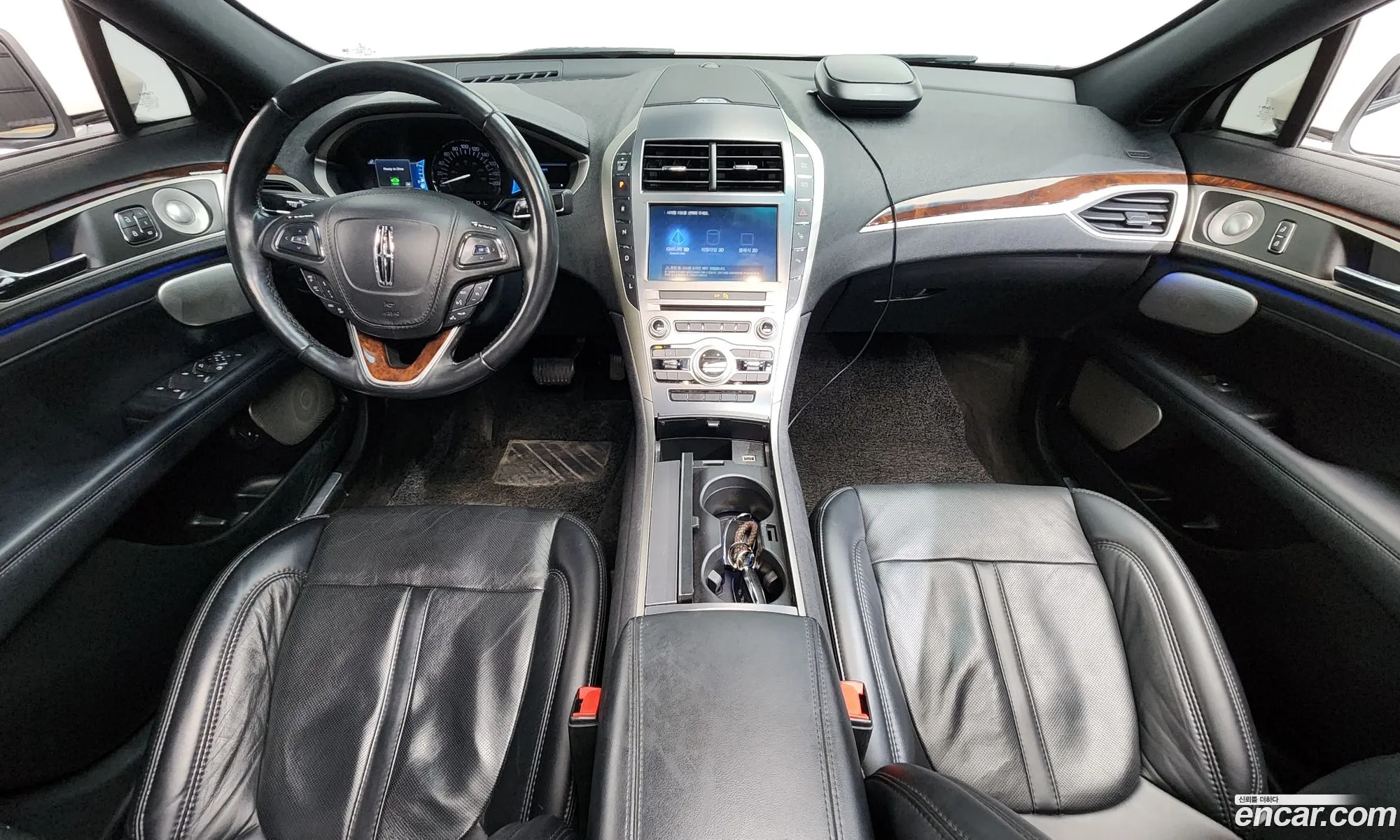 Lincoln MKZ 2020 — 19
