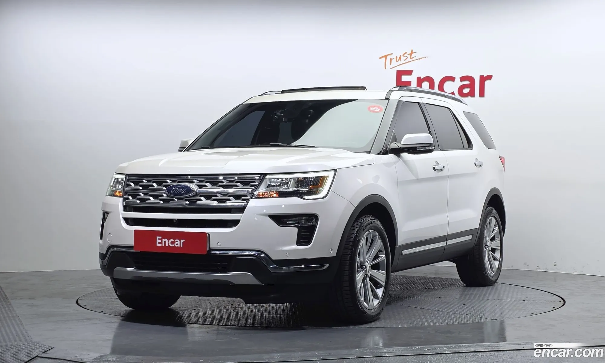 Ford Explorer 2019 1FM5K8FH9KGA25822 — 19
