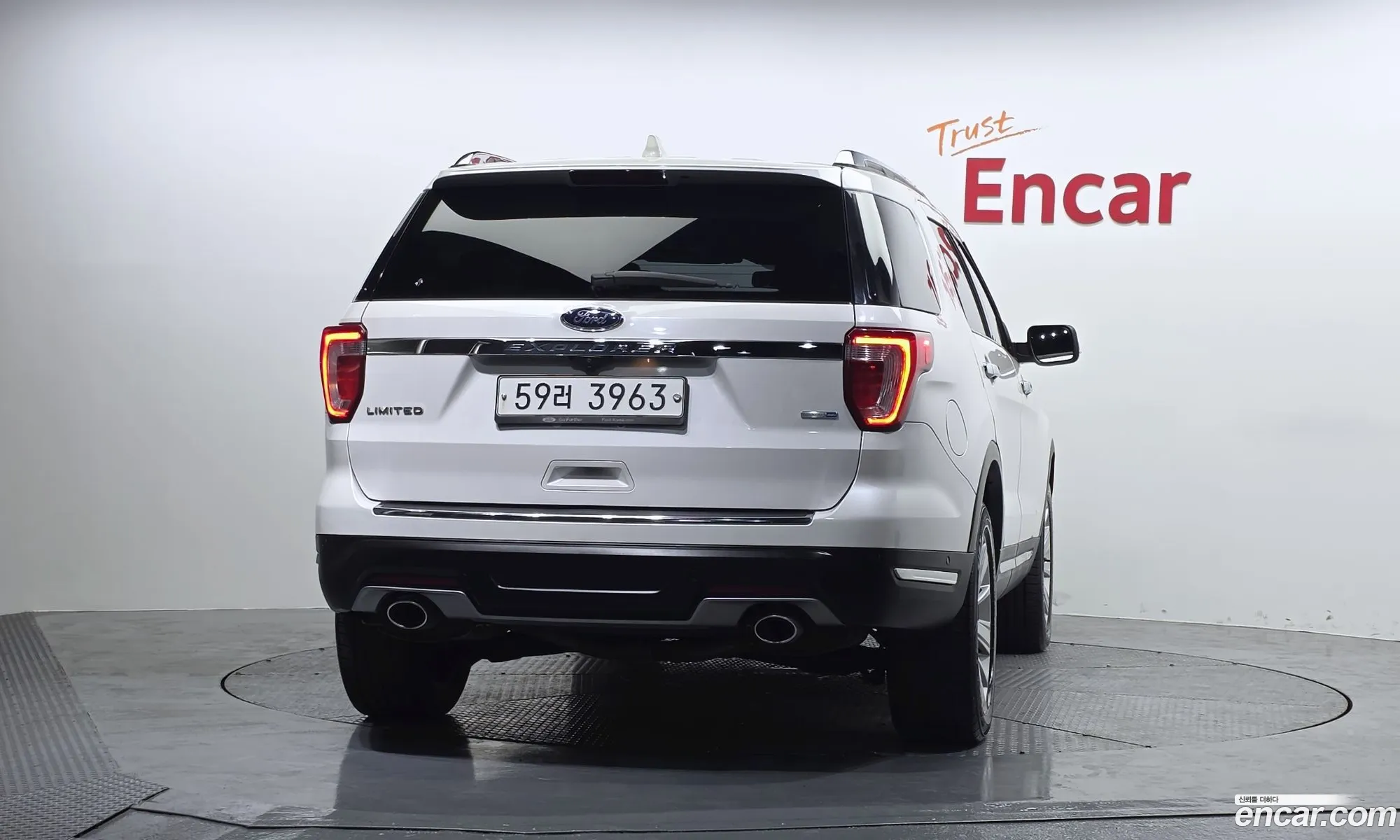 Ford Explorer 2019 1FM5K8FH9KGA25822 — 8