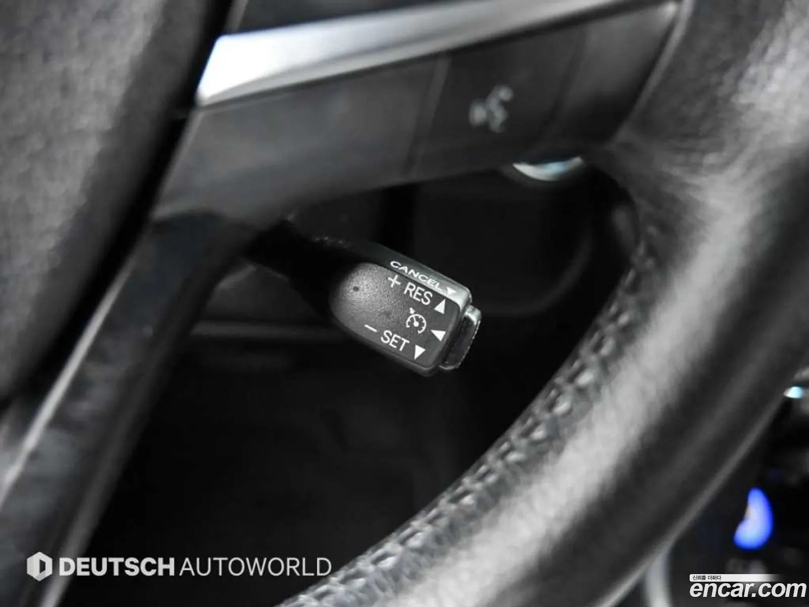 Toyota Camry 2017 — 12
