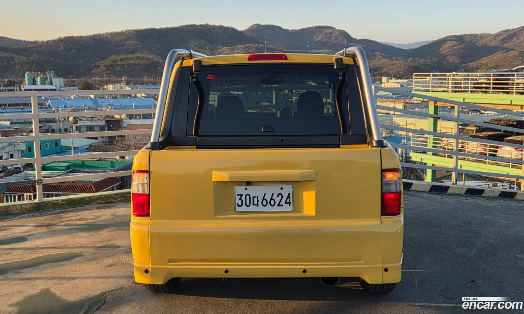Toyota bB 2001 — 18