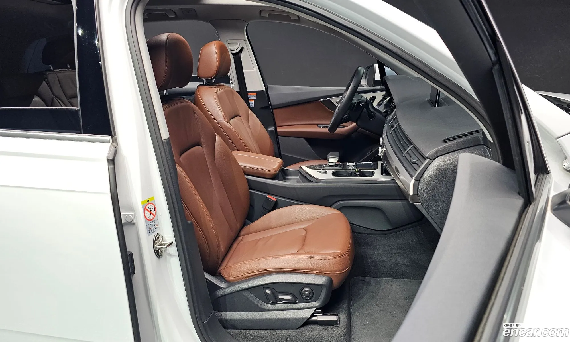 Audi Q7 2019 WAUZZZ4M0KD044121 — 11