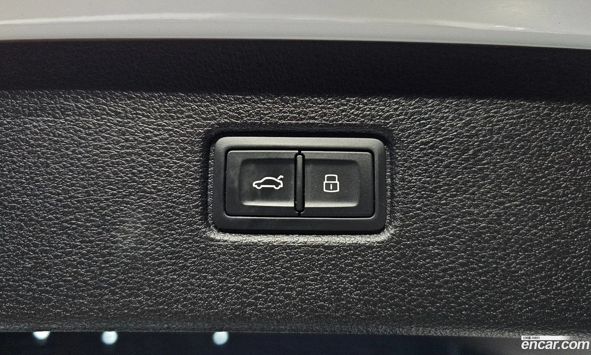 Audi Q7 2019 WAUZZZ4M0KD044121 — 12