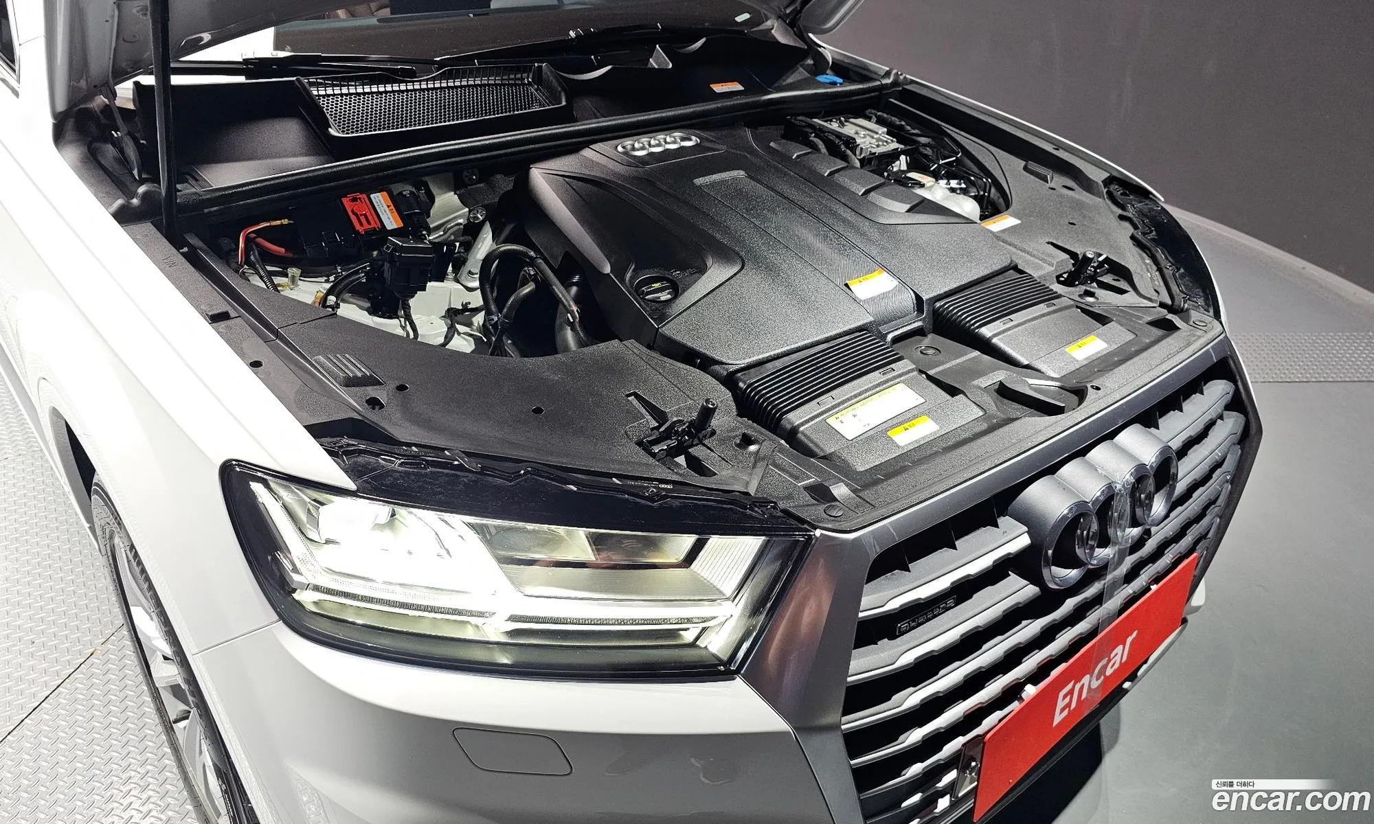 Audi Q7 2019 WAUZZZ4M0KD044121 — 15
