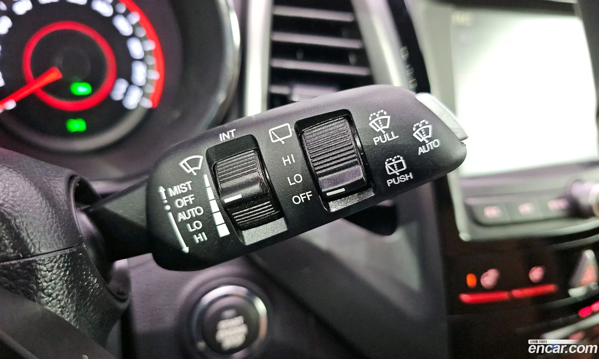 KG Mobility (SsangYong) Tivoli Armour 2017 — 20