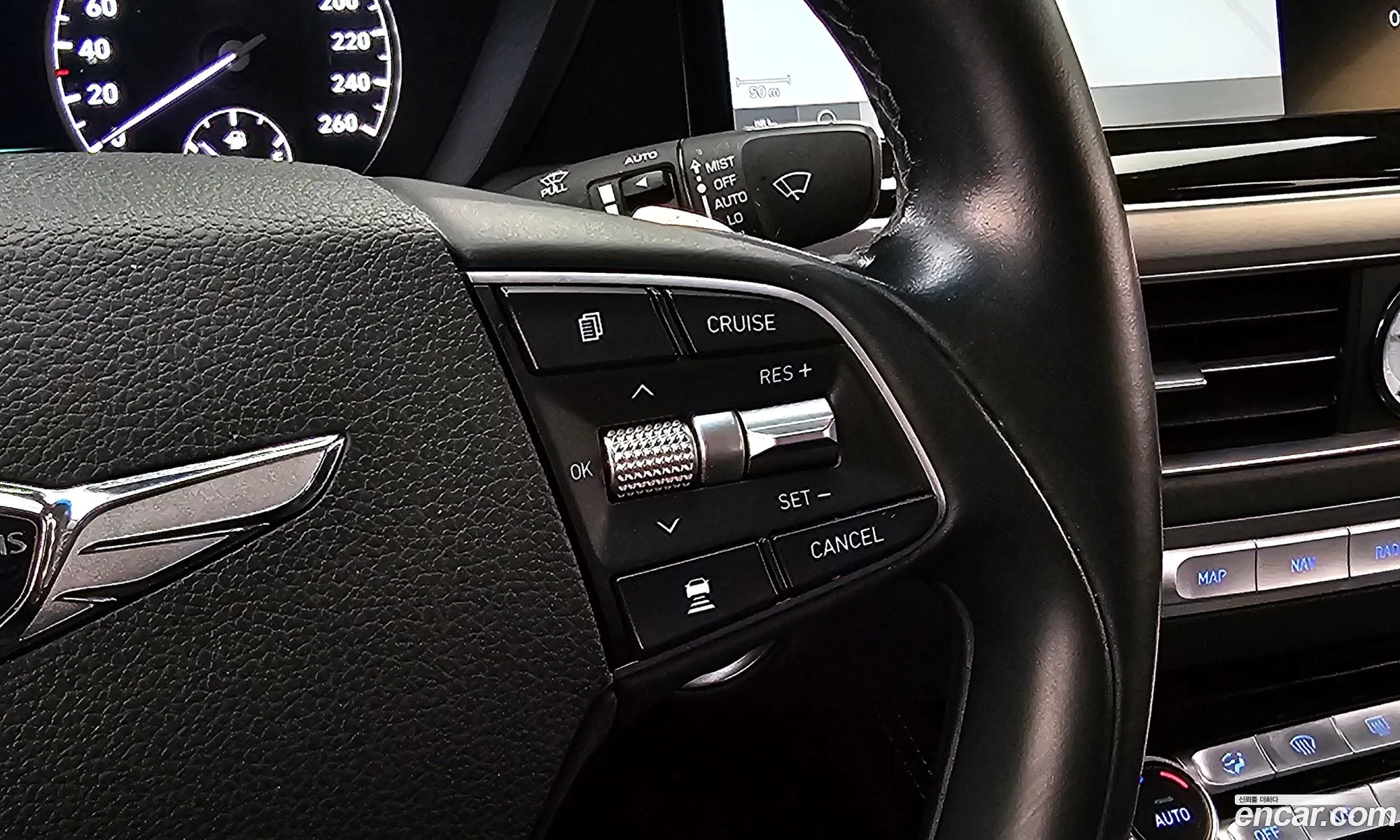 Genesis G90 2019 — 8