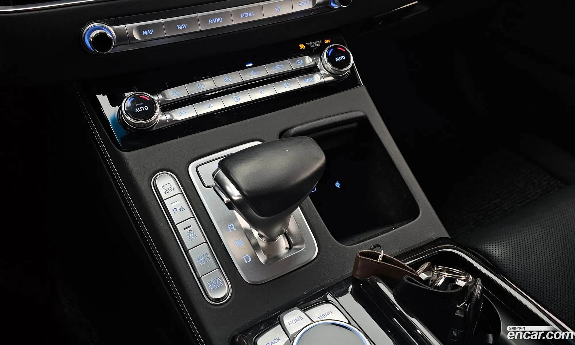 Genesis G90 2019 — 13