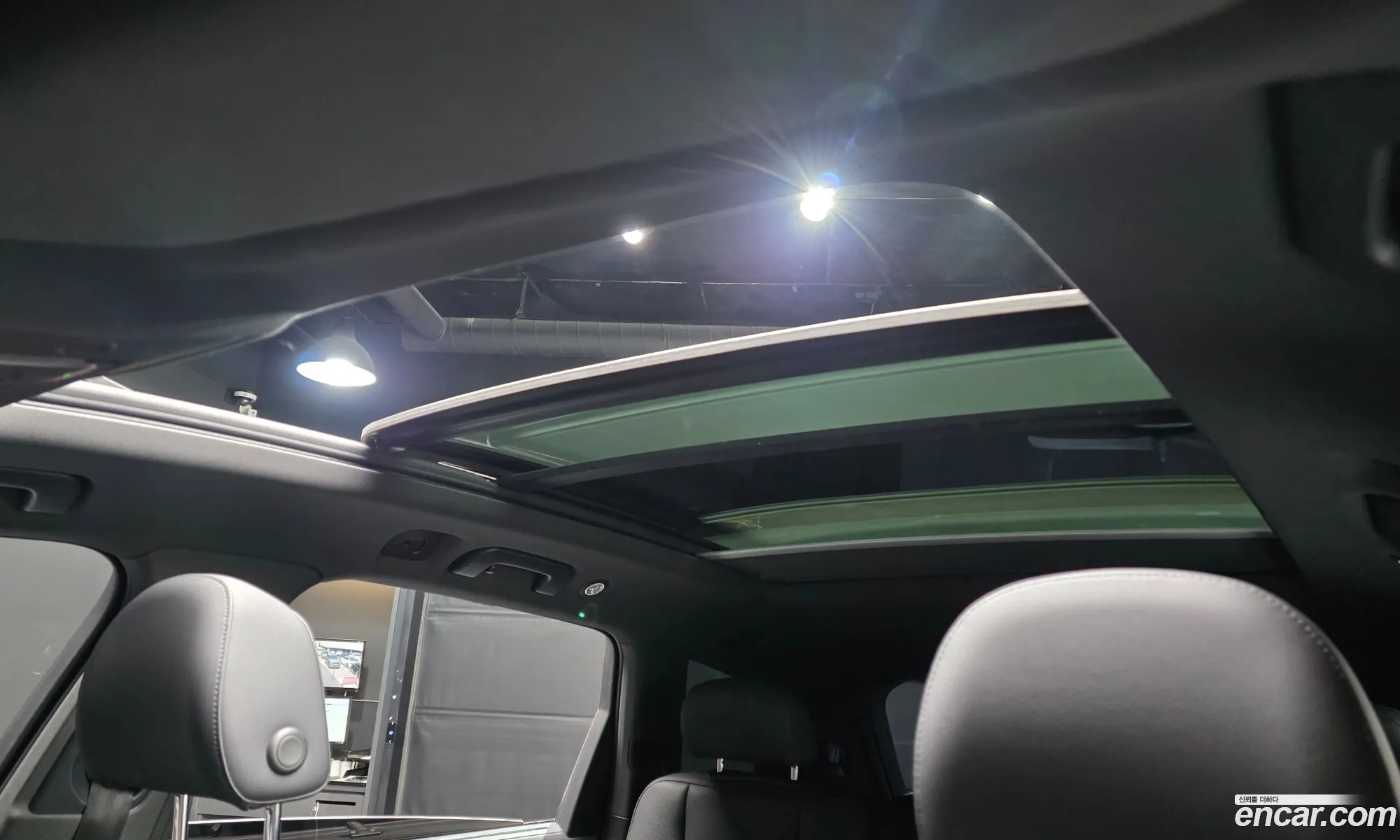 Audi Q7 2023 WAUZZZ4M2PD009930 — 7