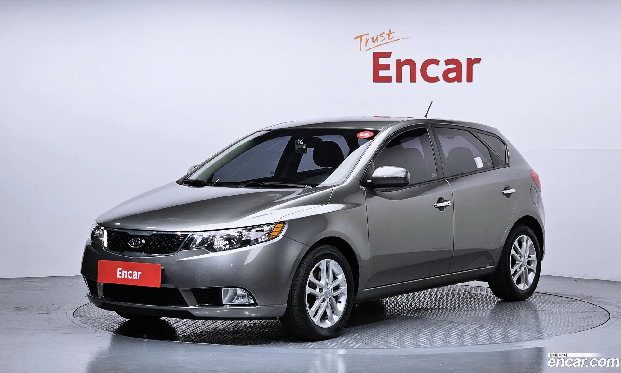 Kia Forte Hatchback 2011 — 20