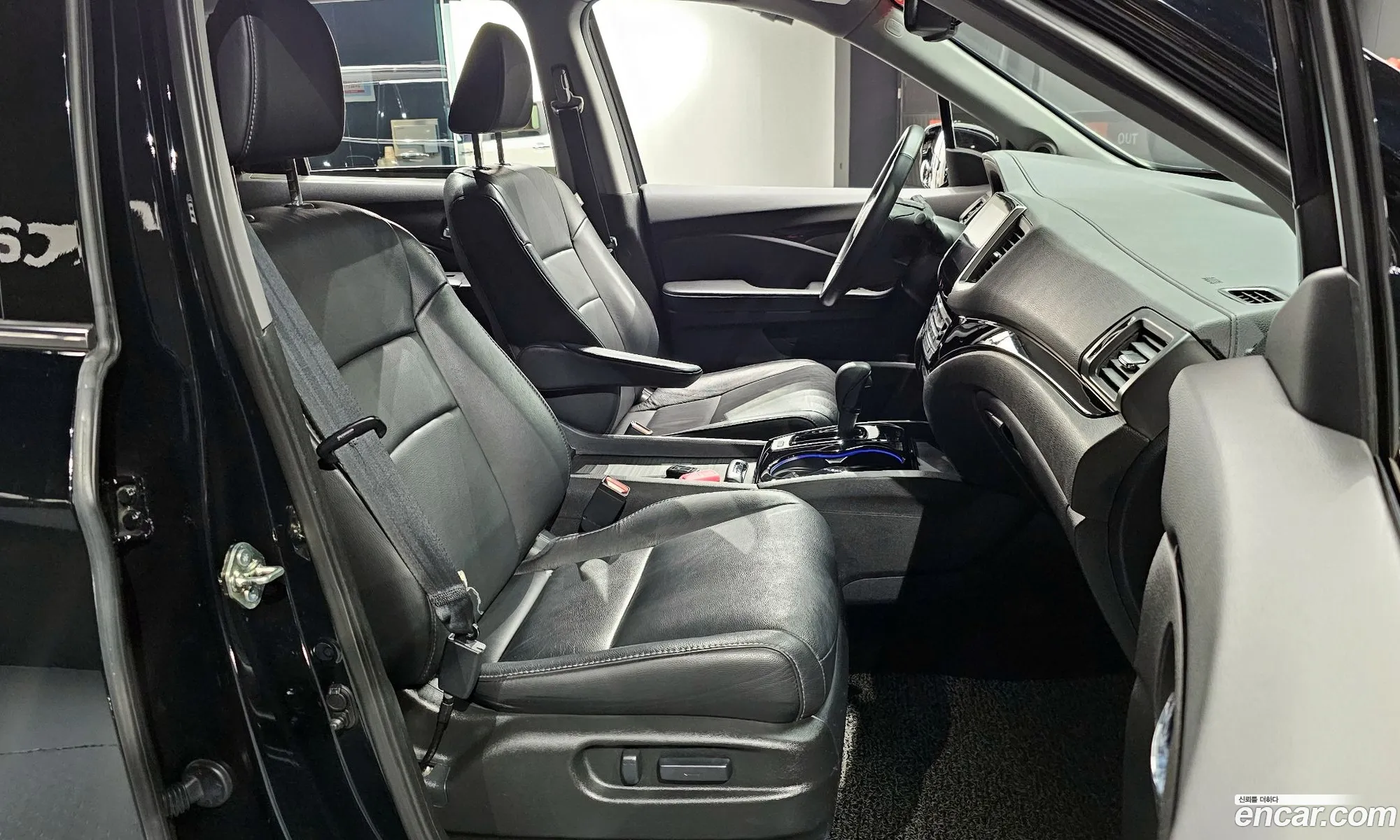 Honda Pilot 2018 5FNYF6850JB200763 — 10