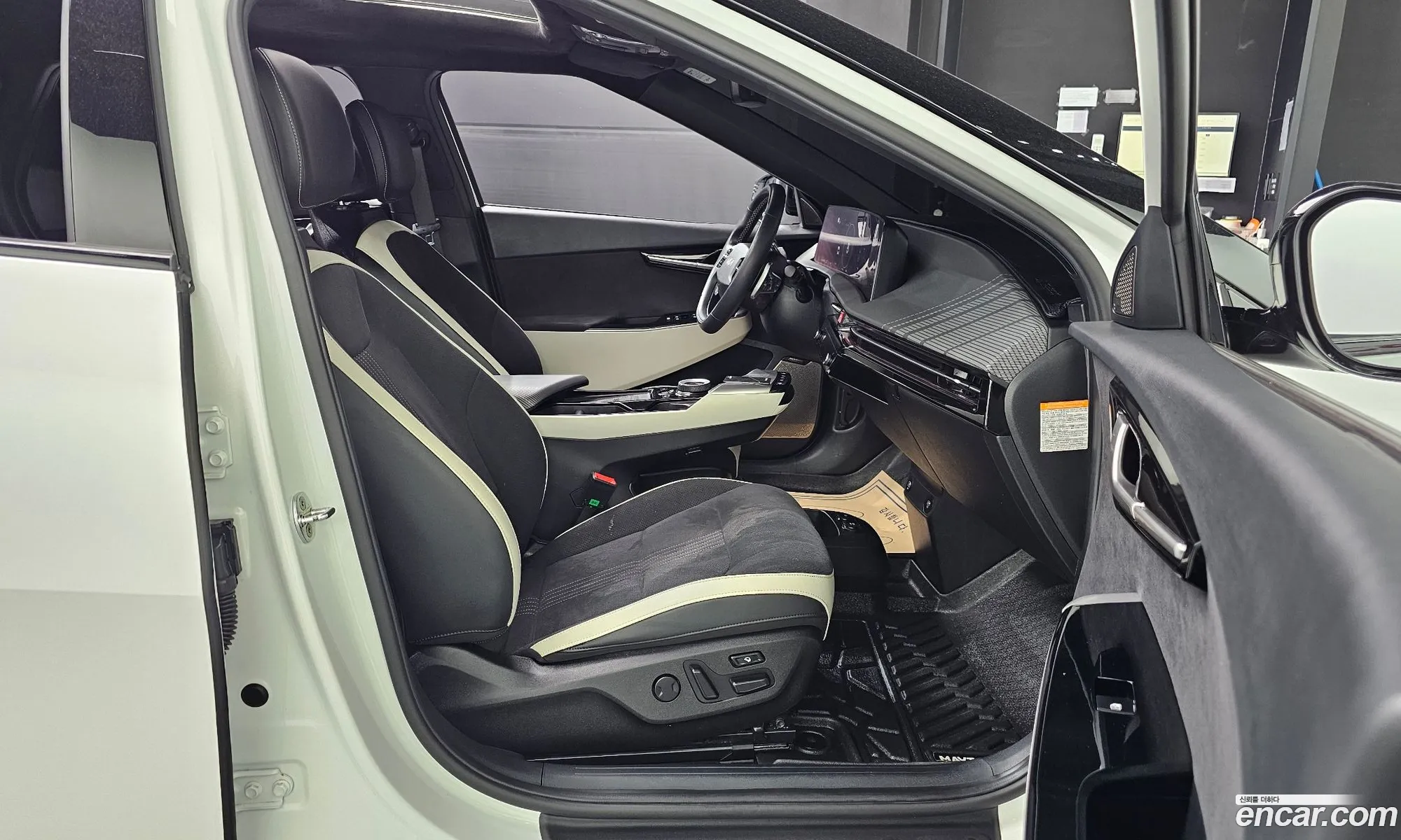 Kia EV6 2022 — 10