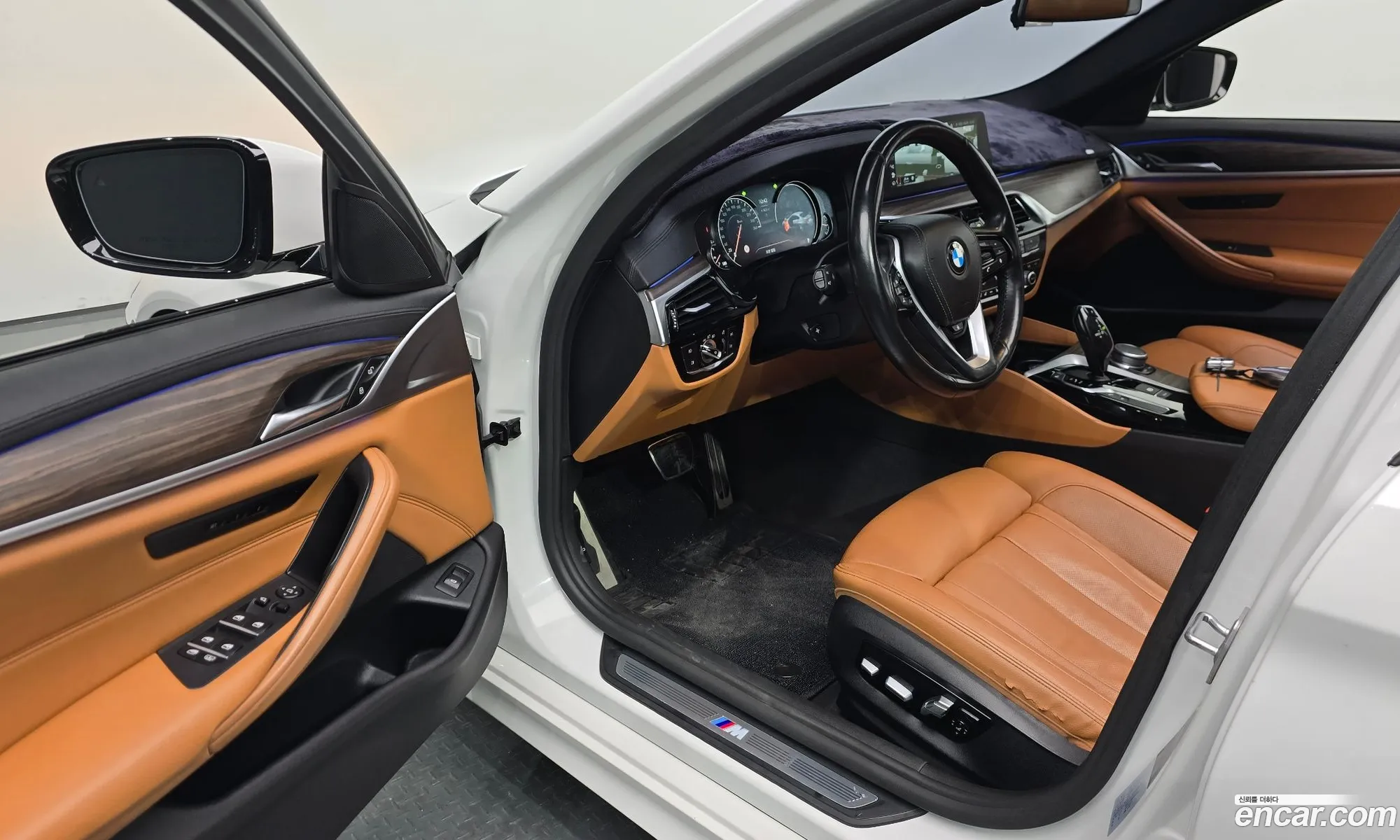 BMW 5 Series 2017 WBAJC3104HWB76909 — 21