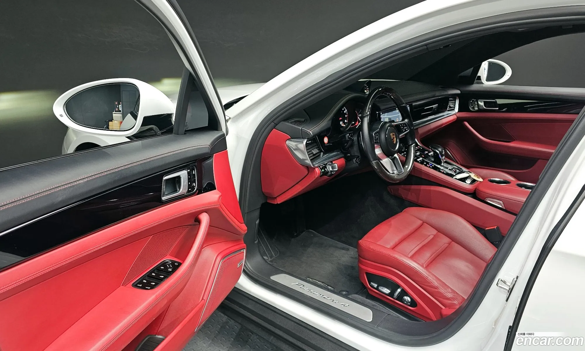Porsche Panamera 2020 WP0AA2970LL101331 — 3
