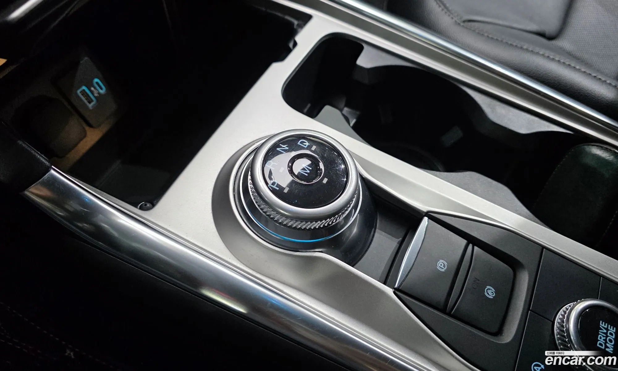 Ford Explorer 6th Gen 2019 1FMSK8FH0LGA86741 — 18